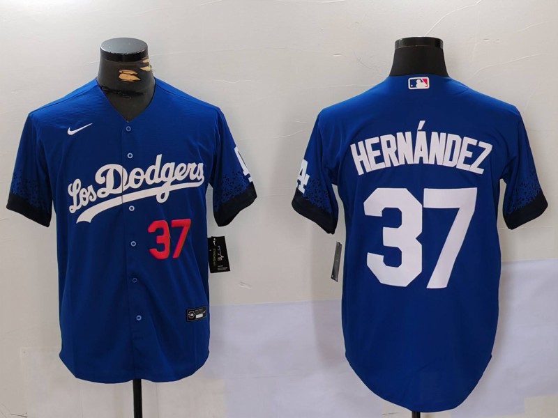 Men's Los Angeles Dodgers #37 Teoscar Hernández Blue Cool Base Stitched Baseball Jersey 3 Men's Los Angeles Dodgers #37 Teoscar Hernández Blue Cool Base Stitched Baseball Jersey 3