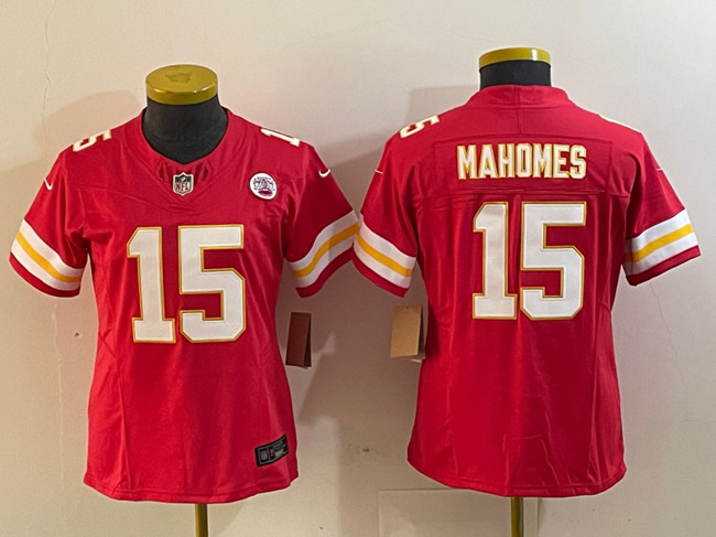 Women's Kansas City Chiefs #15 Patrick Mahomes Red 2023 F.U.S.E. Vapor Untouchable Limited Stitched Jersey(Run Small) Women's Kansas City Chiefs #15 Patrick Mahomes Red 2023 F.U.S.E. Vapor Untouchable Limited Stitched Jersey(Run Small)