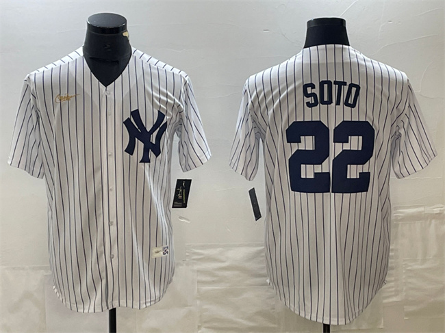 Men's New York Yankees #22 Juan Soto White Cool Base Stitched Baseball Jerseys Men's New York Yankees #22 Juan Soto White Cool Base Stitched Baseball Jerseys