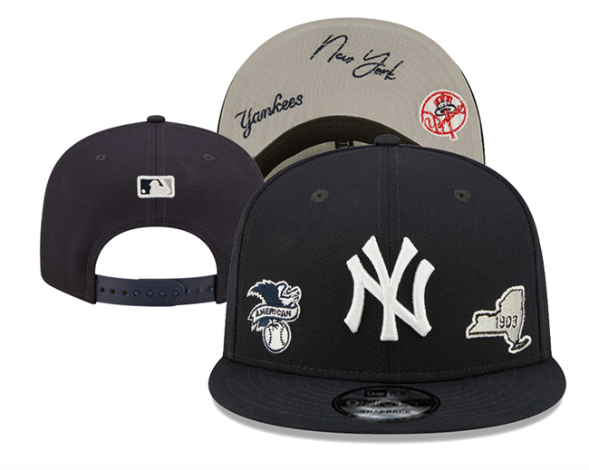 New York Yankees 2025 Stitched Snapback Hats 008 New York Yankees 2025 Stitched Snapback Hats 008