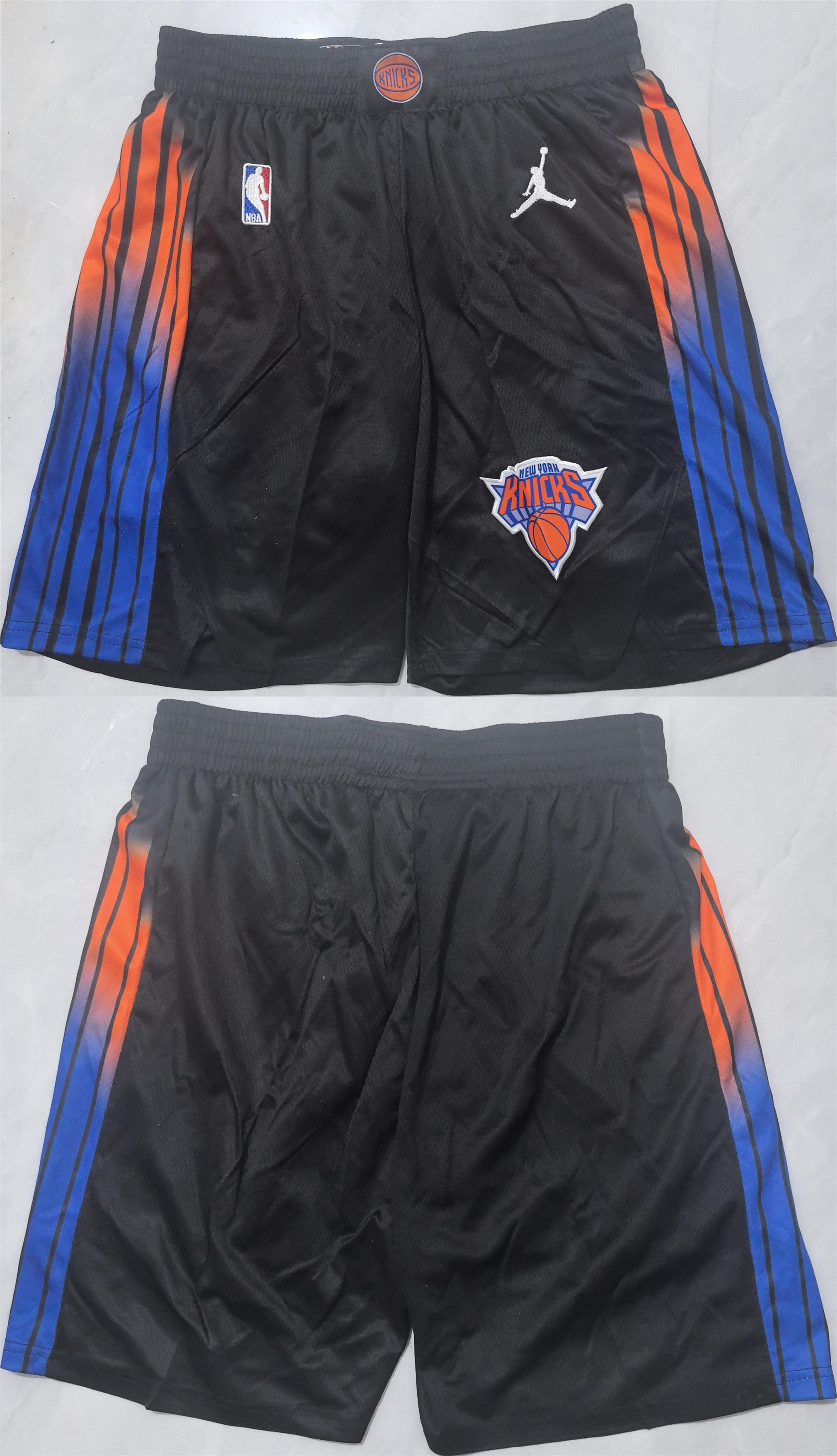 Men's New Yok Knicks Black Shorts (Run Small)