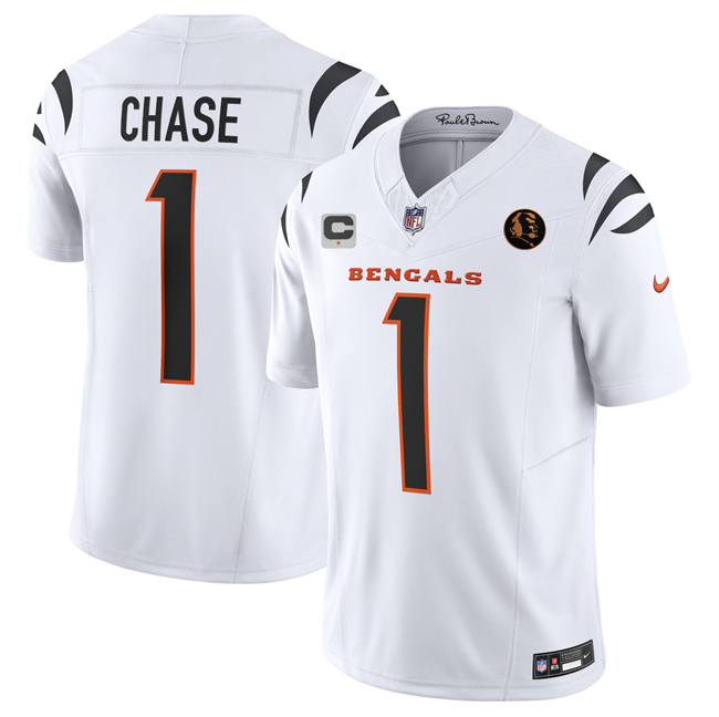 Men's Cincinnati Bengals #1 Ja'Marr Chase White 2023 F.U.S.E. With John Madden Patch And 1-Star C Patch Vapor Limited Stitched Football Jersey Men's Cincinnati Bengals #1 Ja'Marr Chase White 2023 F.U.S.E. With John Madden Patch And 1-Star C Patch Vapor Limited Stitched Football Jersey