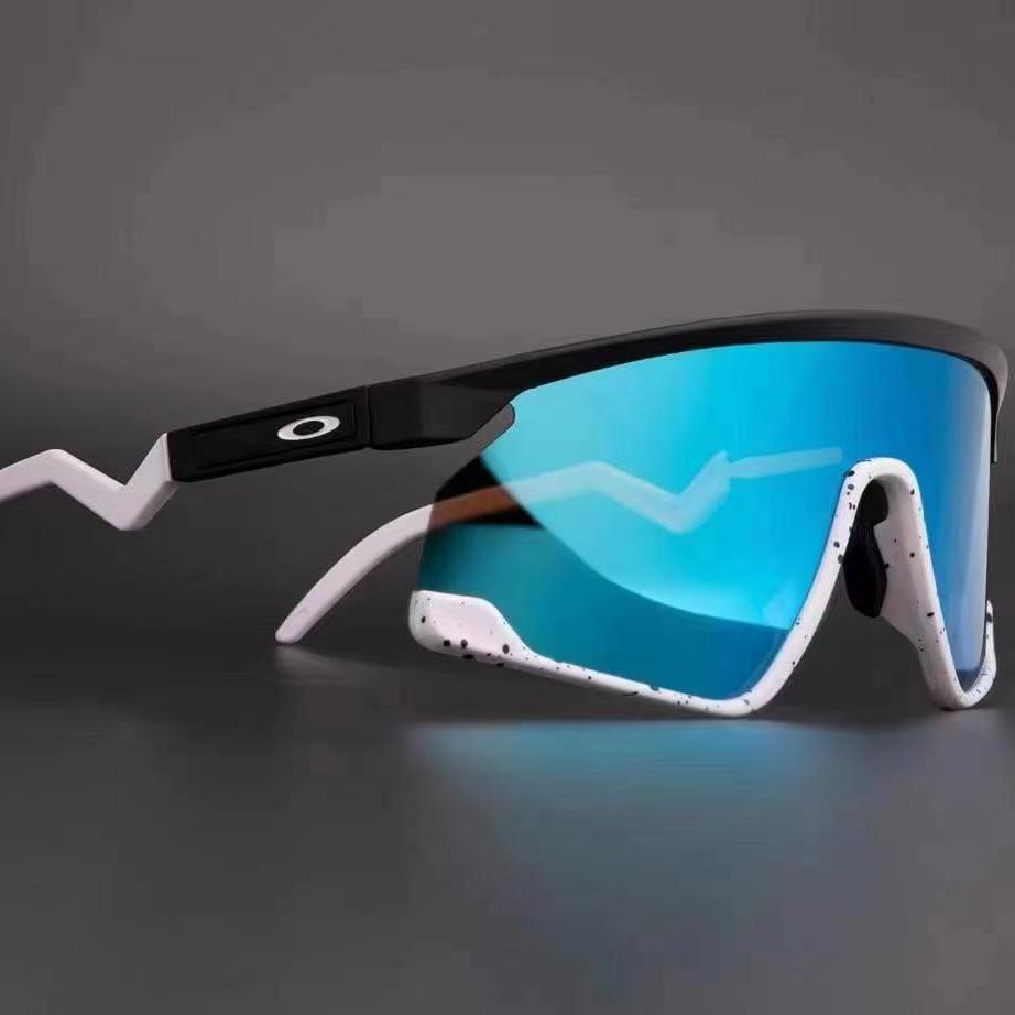 Oakley Sunglasses (12)