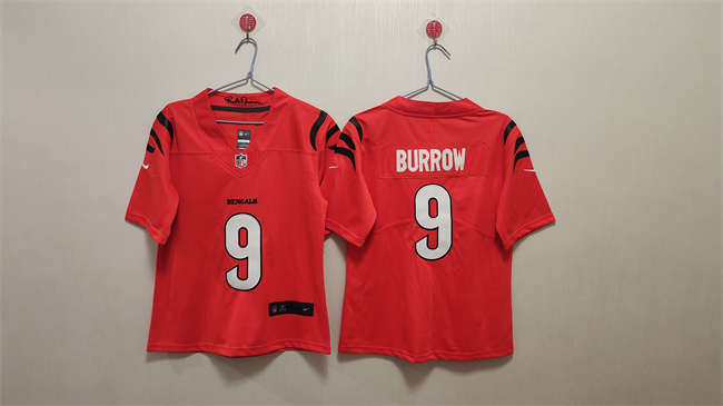 Women's Cincinnati Bengals #9 Joe Burrow Orange Stitched Vapor Football Jersey(Run Small) Women's Cincinnati Bengals #9 Joe Burrow Orange Stitched Vapor Football Jersey(Run Small)