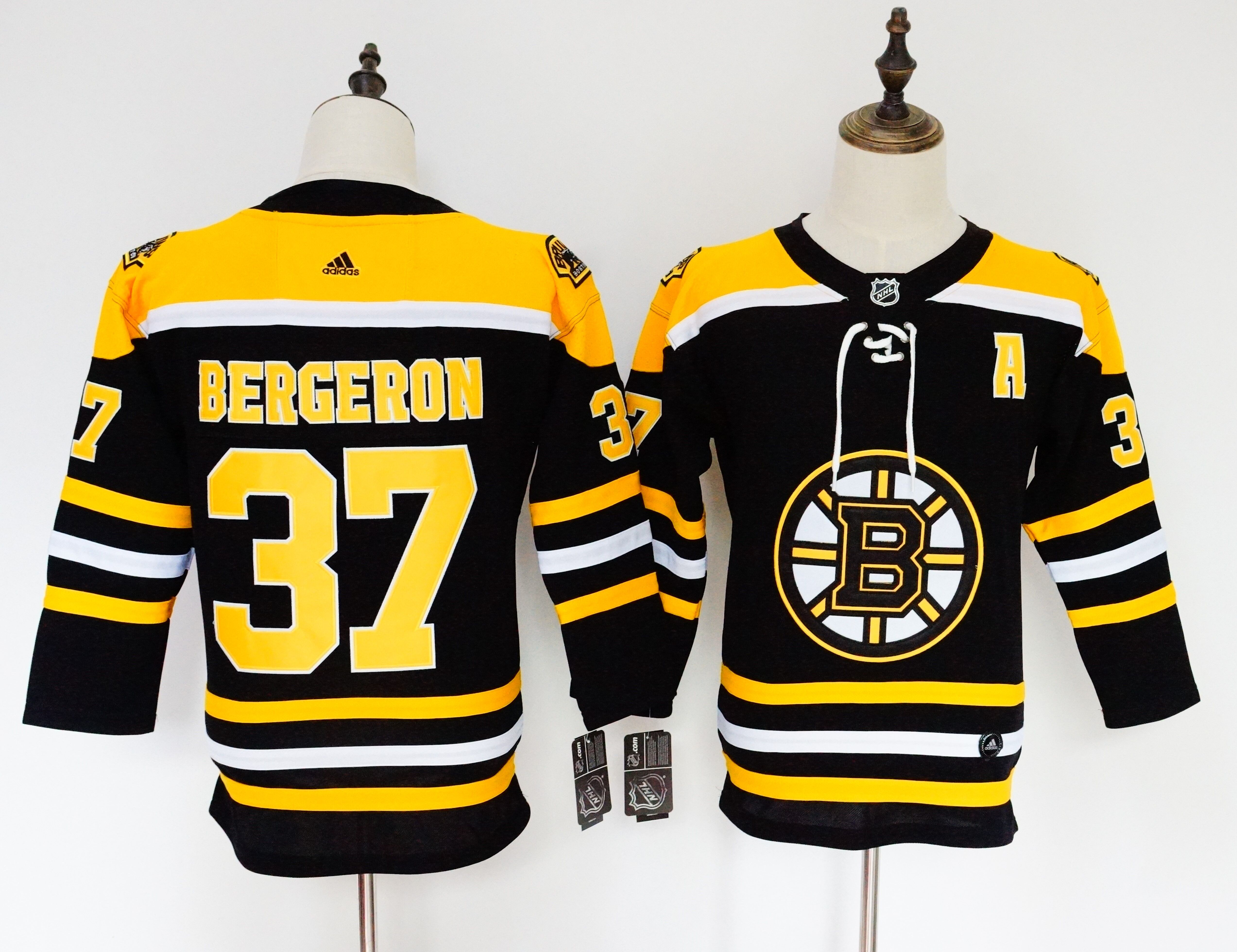 Women Adidas Bruins #37 Patrice Bergeron Black Home Authentic Drift Fashion Stitched NHL Jersey 1 Women Adidas Bruins #37 Patrice Bergeron Black Home Authentic Drift Fashion Stitched NHL Jersey 1
